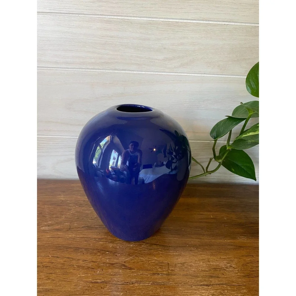 Vintage Royal Blue Haeger Vase